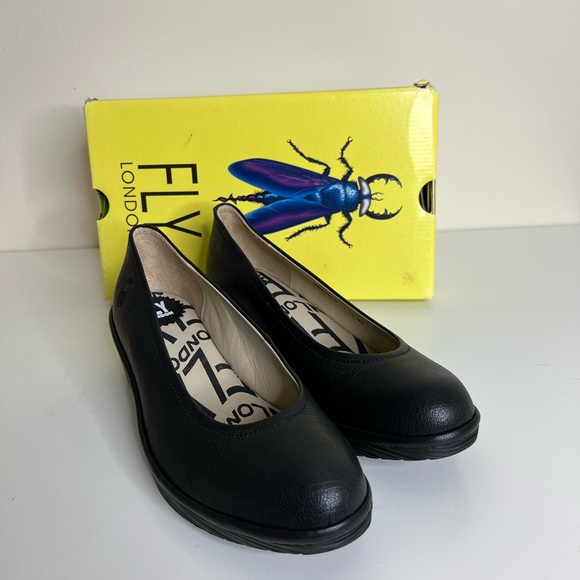 NIB Fly London Wedges - Picture 3 of 9